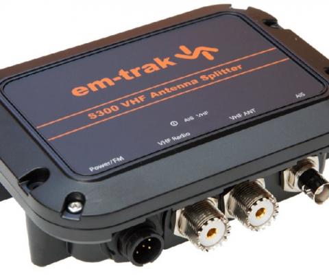 Repartidor de sinal VHF em-trak S300